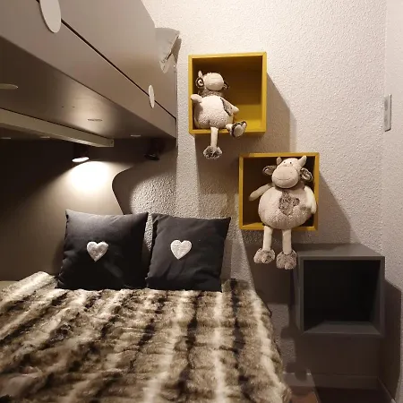 Orsiere 31 Apartment *